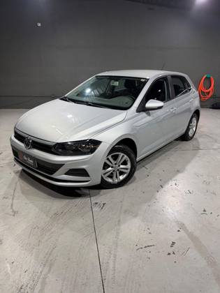 VOLKSWAGEN POLO 1.0 MPI TOTAL FLEX MANUAL VOLKSWAGEN POLO 1.0 MPI TOTAL FLEX MANUAL